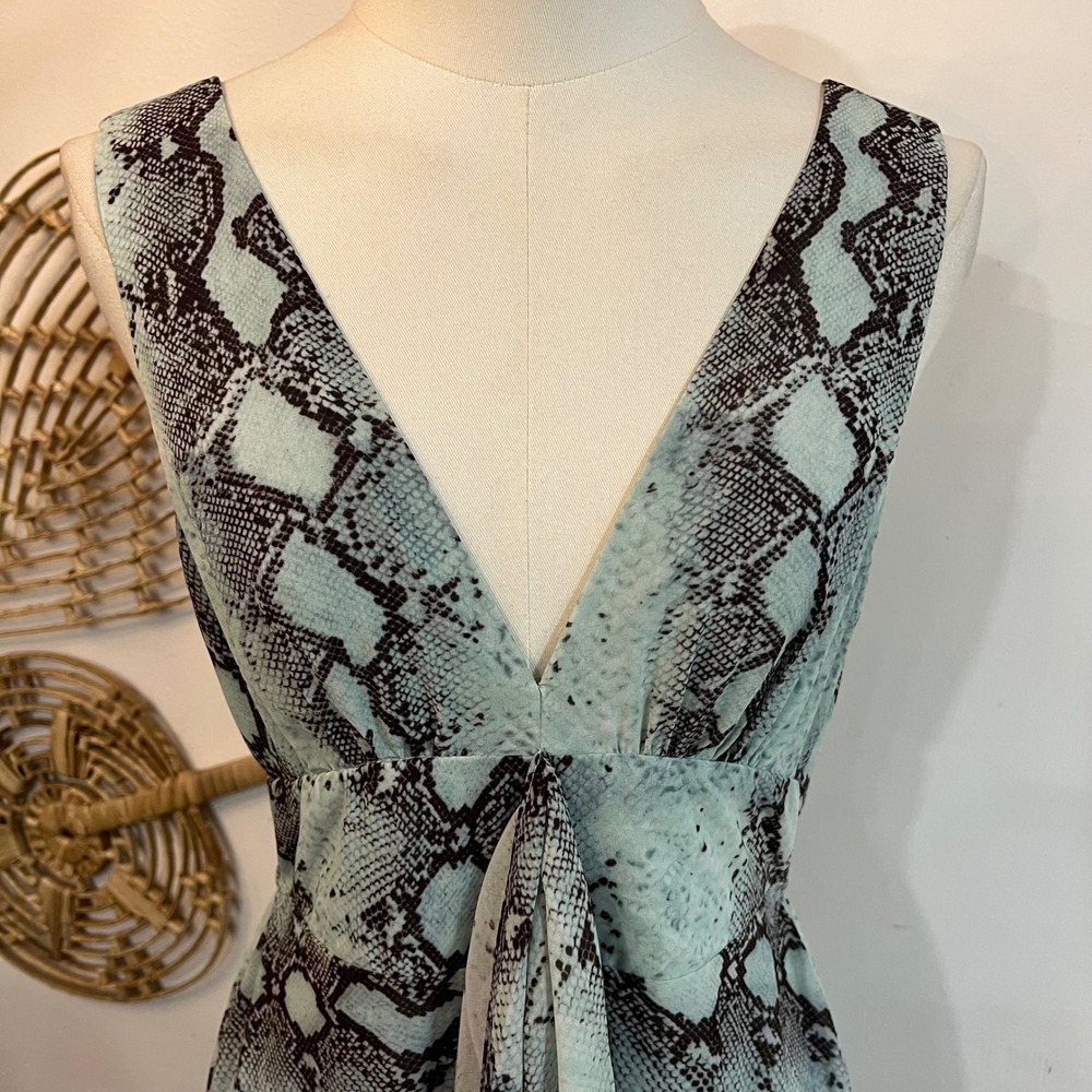 VICI Mint Green Snakeskin Maxi Dress Open Back Plunge V Tiered Small - Picture 10 of 14